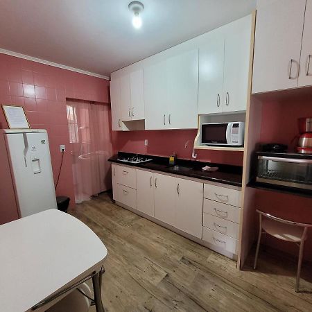 Apto 2 Dorm Bem Localizado Διαμέρισμα Balneário Camboriú Εξωτερικό φωτογραφία